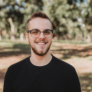 Meet your Posher, Alex